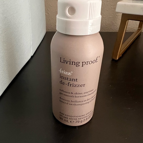 Living Proof Instant Defrizzer - Picture 1 of 1